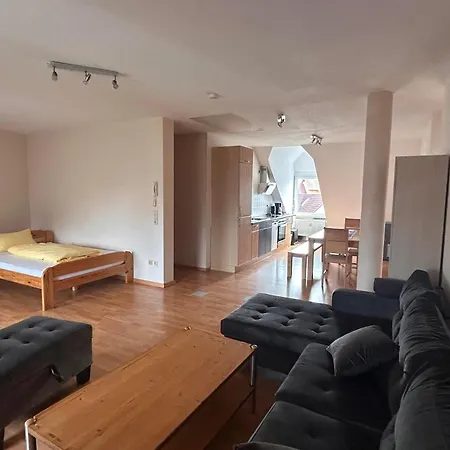 Gaestehaus Im Unnerdorf Guest house Berg (Hof)