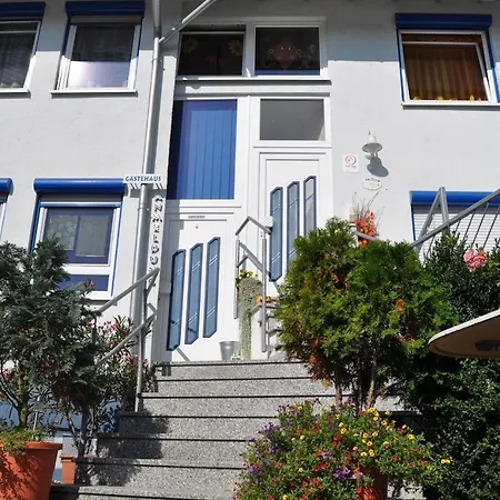 Gaestehaus Im Unnerdorf * Berg (Hof)